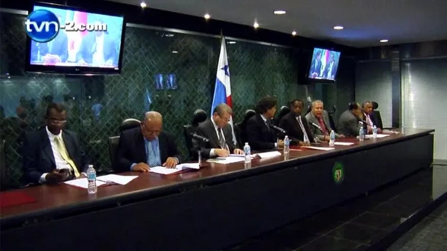 Archivan denuncia contra Martinelli por abuso de autoridad