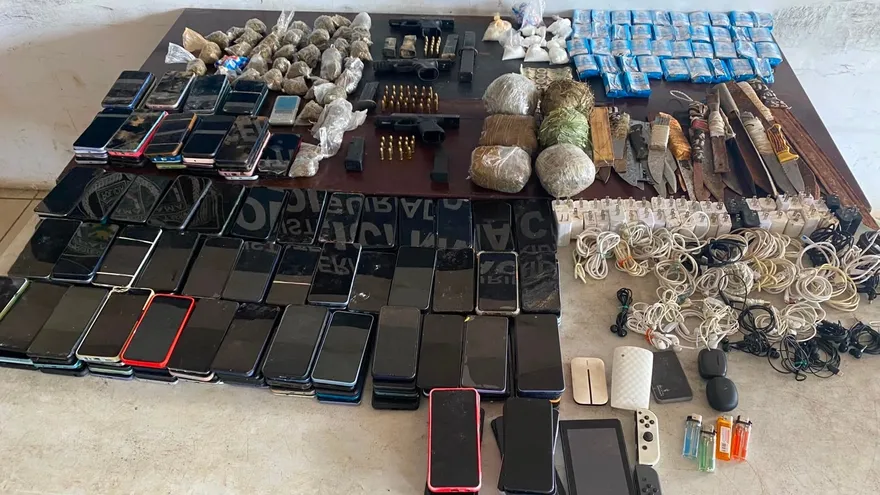 Prison Search in La Joya Seizes Weapons, Over 250 Cell Phones, and Suspected Drugs