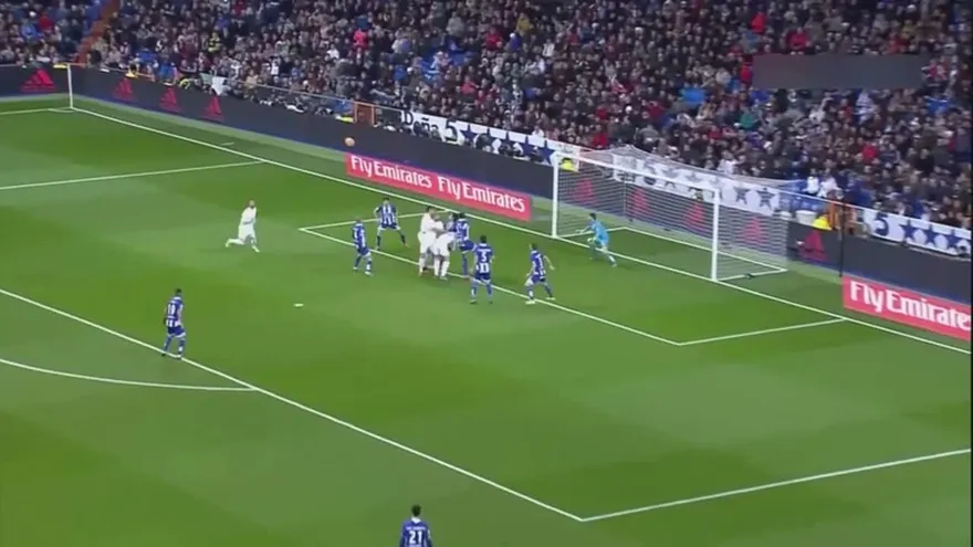 Real Madrid ganó por goleada al Deportivo La Coruña