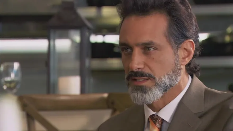 Tierra de Reyes - Capítulo 61