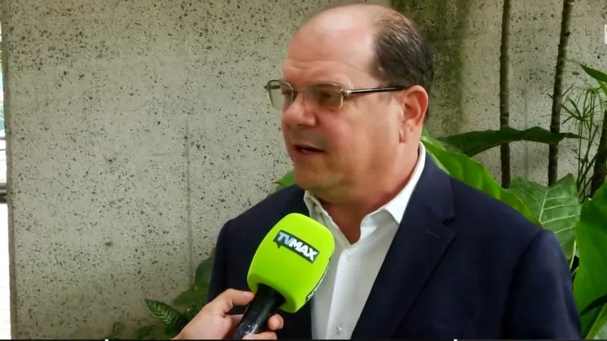 Manuel Arias hace llamado a autoridades por aforo en el Rommel