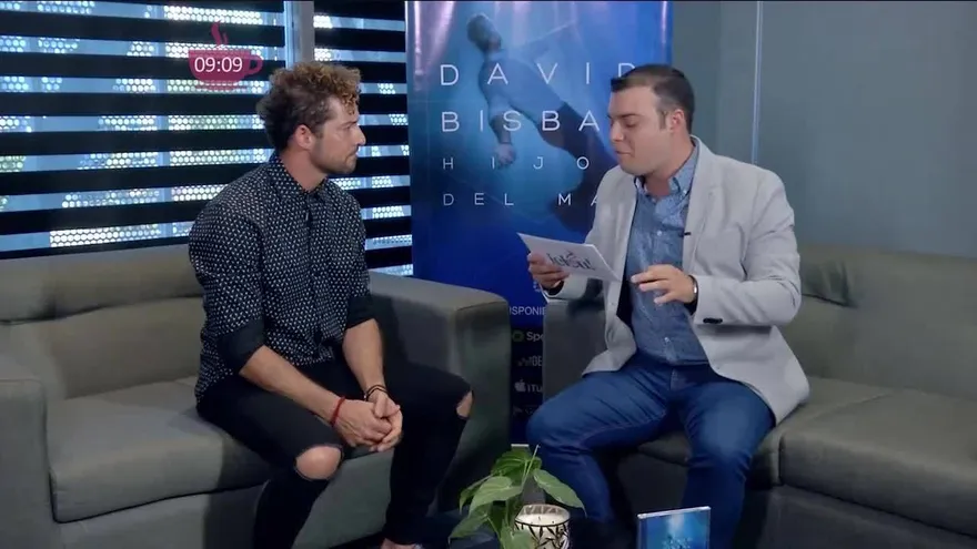 David Bisbal define a Chenoa, Rubén Blades, Panamá, y mucho más en esta entrevista exclusiva