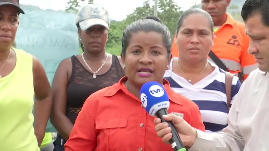 Moradores de Mocambo protestan por mal estado de las calles