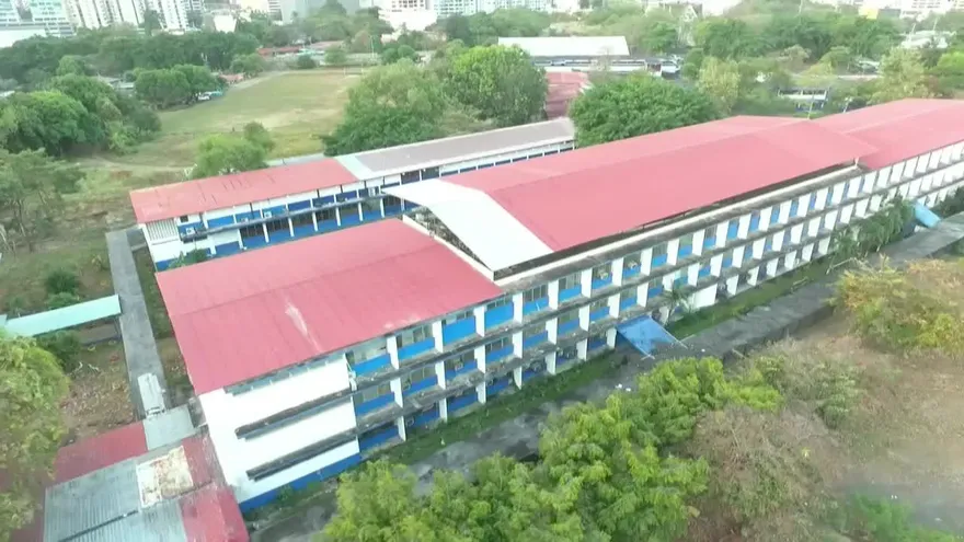 Docentes del Remón Cantera exigen mejoras en la escuela