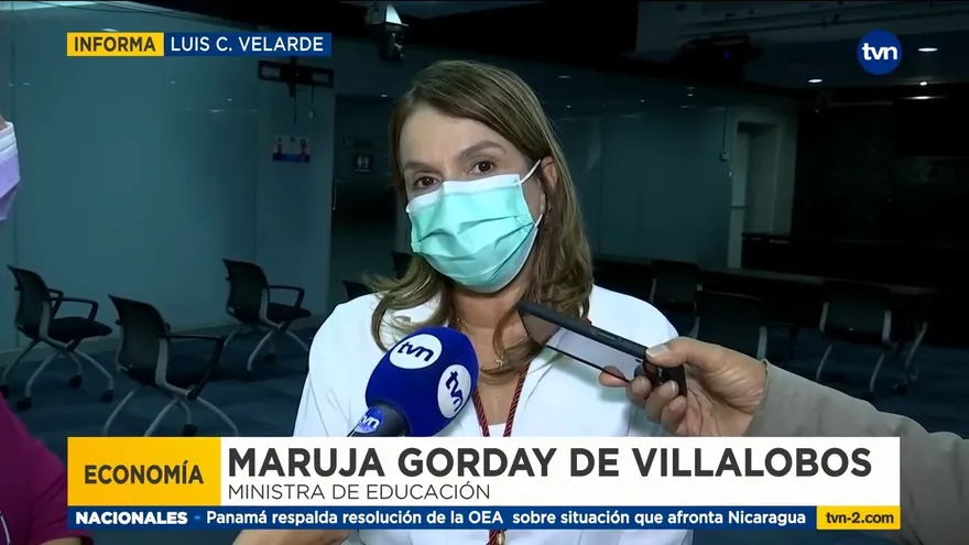 Ministra de Educación pide traslados de partidos a la Asamblea