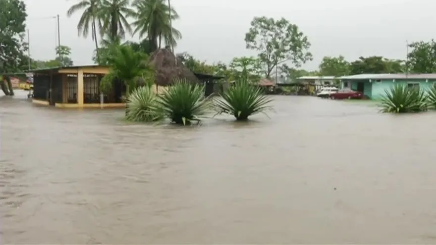 La crecida de los ríos con las tormentas tropicales