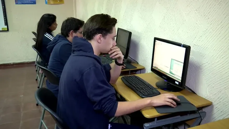 Meduca: no se le dará subsidio a escuelas particulares