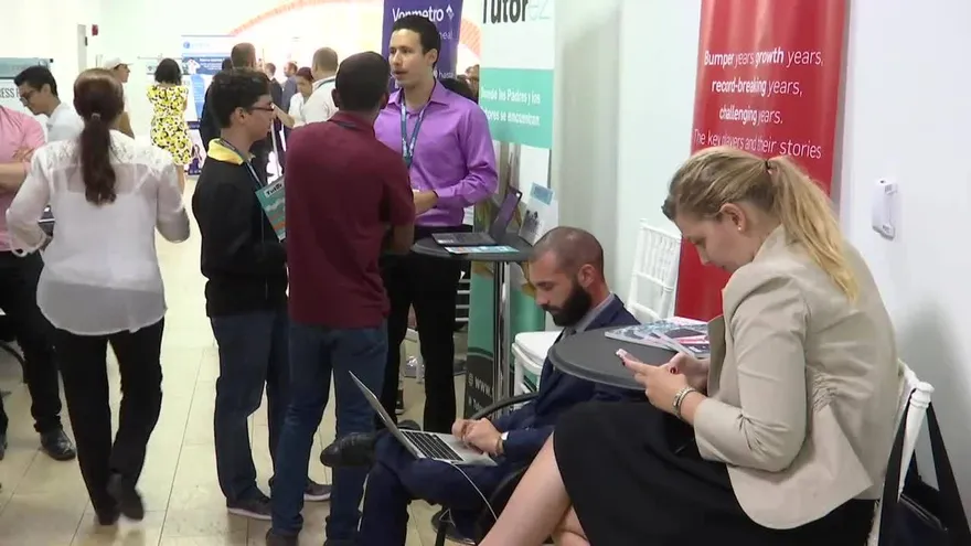 Jóvenes panameños inician proyectos tecnológicos