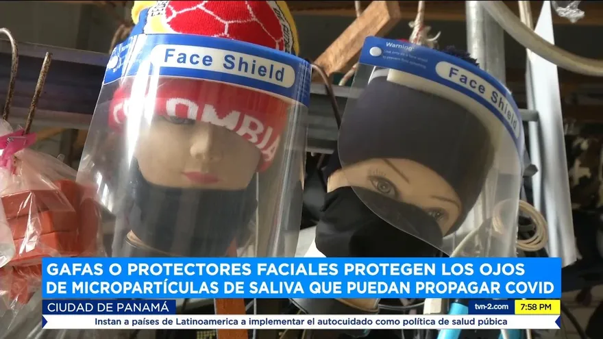 Cada vez más personas utilizan protectores faciales para tratar de reducir contagios por COVID-19
