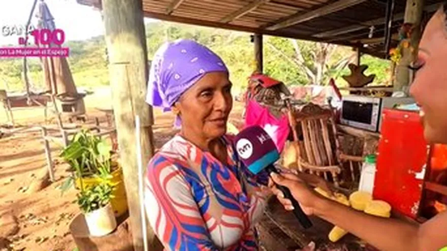 Nos fuimos hasta La Pintada para preparar masa de maíz seco