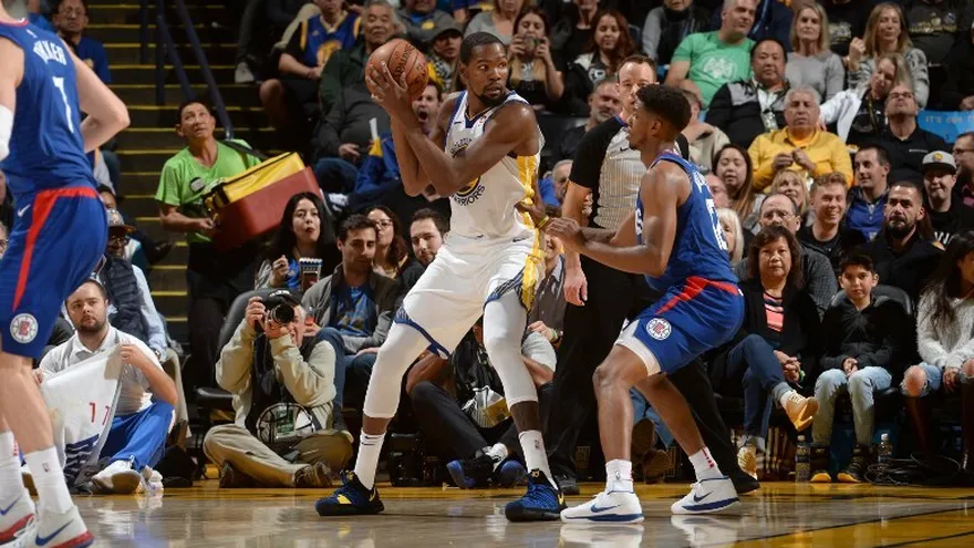 Clippers sorprenden a Warriors; Heat y Timberwolves consolidan lideratos