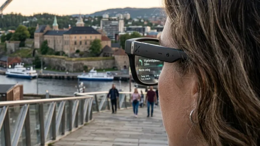 Una persona utiliza lentes inteligentes