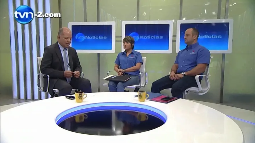 Yessica Núñez de Stagnaro y  Mauro Chan, Asociación Panameña de Grúas en Formación