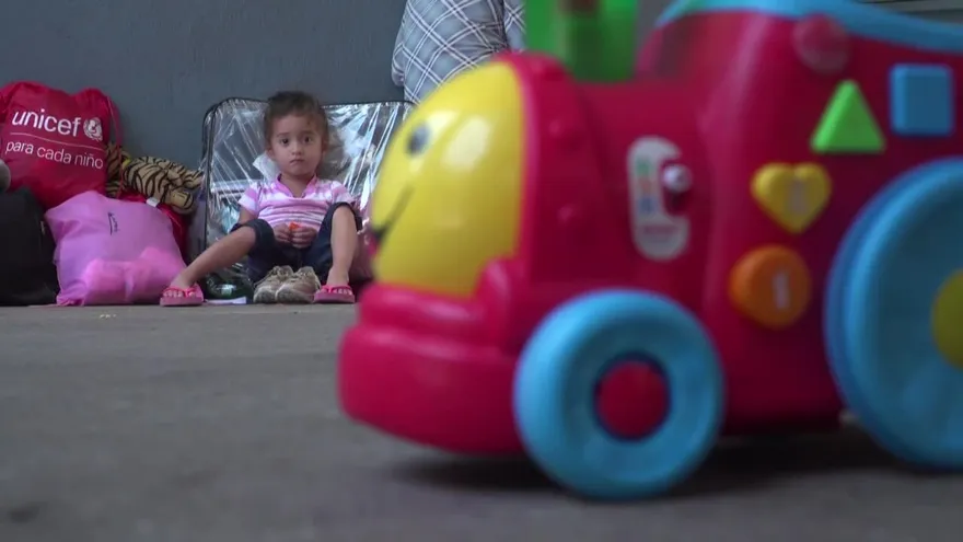 La espera por un incierto asilo en EEUU desborda albergues de México