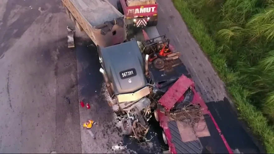 Remueven articulados accidentados en la vía Centenario