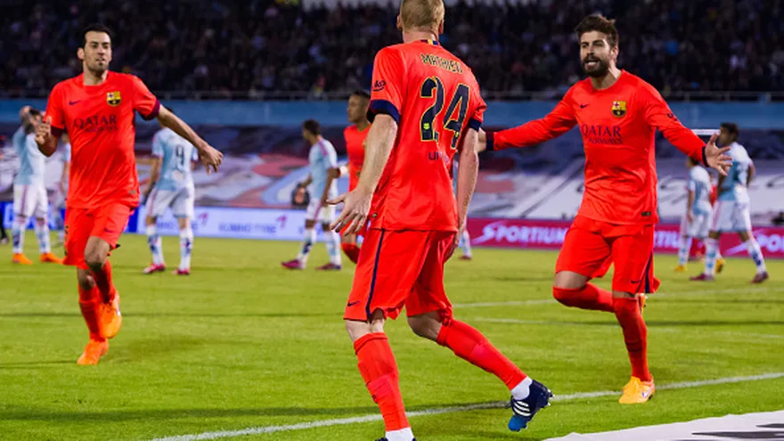 Mathieu y Piqué celebran.