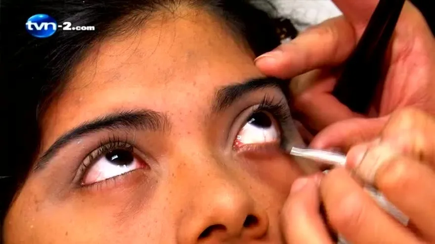 MAQUILLAJE AEROGRAFO