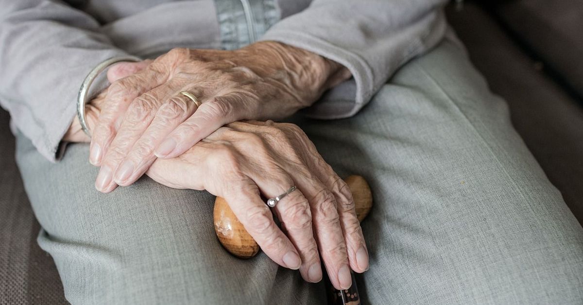 Adultos mayores desatendidos, entre las preocupaciones del gremio de trabajores sociales