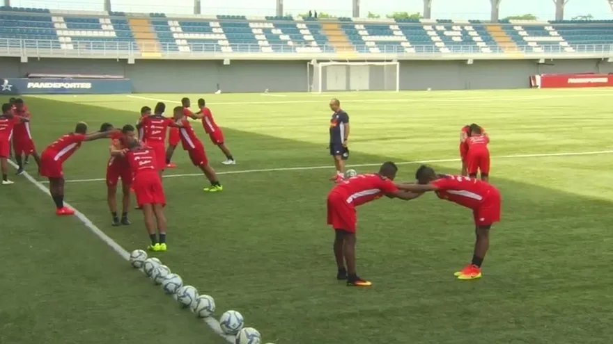 La Selección entrenó a doble jornada previo al partido contra Guatemala