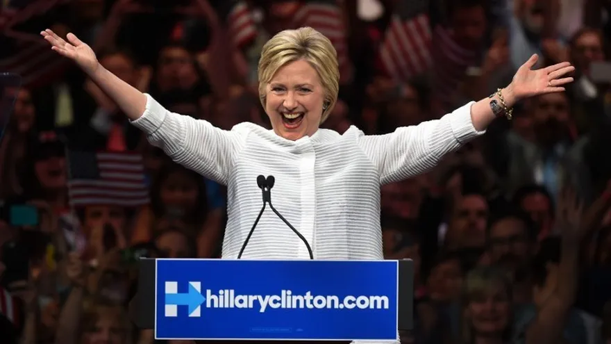 FBI recomienda no procesar a Hillary Clinton