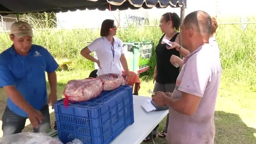 Inician ferias navideñas del IMA