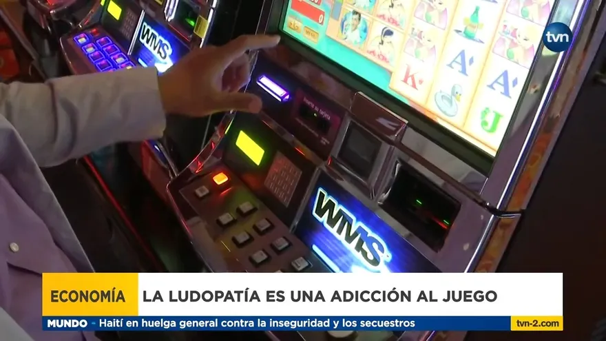 Personas acuden a los juegos de azar, podría tratarse de una enfermedad