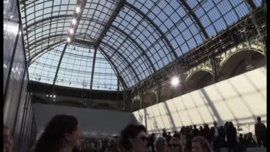 Chanel convierte el Grand Palais de París en una base de datos