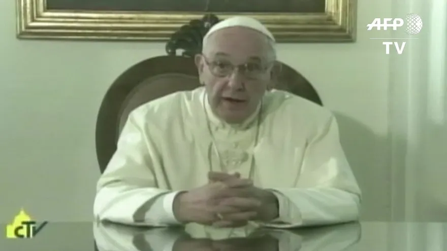 Papa elogia a cubanos por su ánimo frente a las "dificultades”