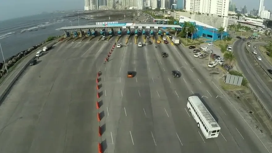 ENA multará a conductores piratas que dejen pasajeros en los corredores