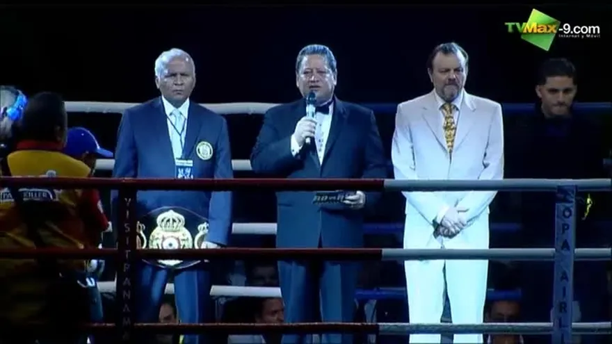 Empate entre Roberto Vasquez y John Mark Apolinario