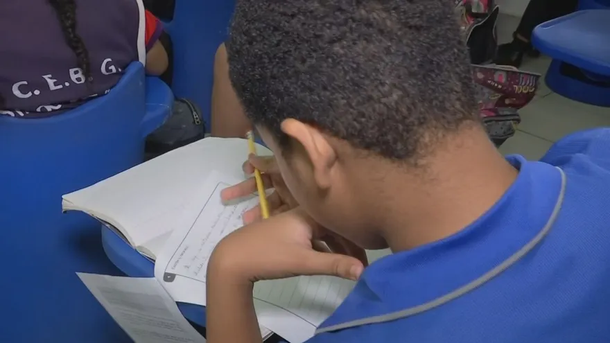 Estudiantes realizan prueba ERCE