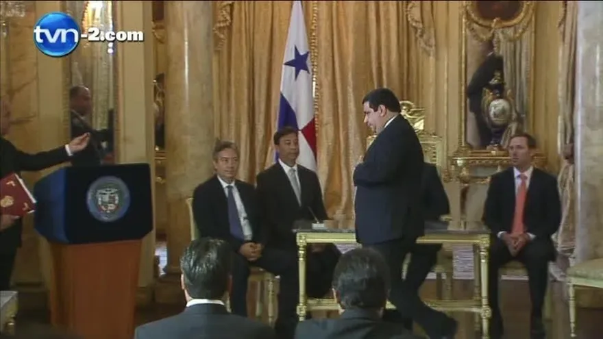 Designan a José Riesen superintendente de Seguros y a Oscar García en Acodeco