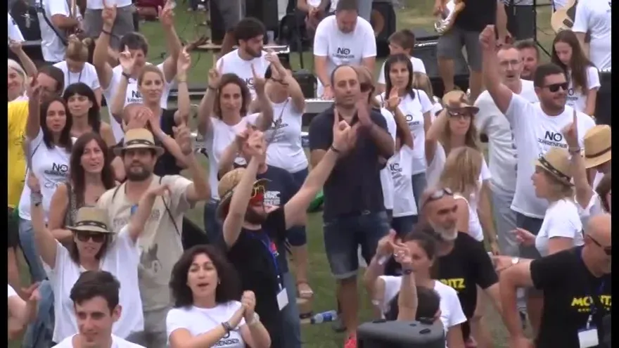 No Surrender Festival y The Boss logran un nuevo récord 1.004 voces cantan al unísono