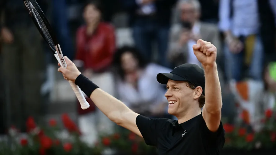 Jannik Sinner bate a Casper Ruud en Roma y completa la colección de Masters 1000
