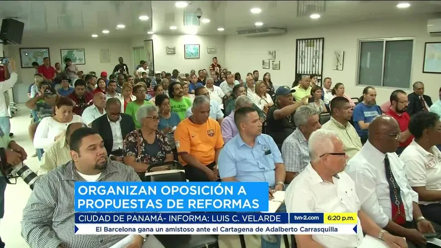 Marcha masiva contra reformas constitucionales sigue tomando fuerzas