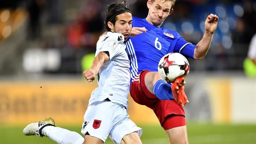 Albania suma y sigue para dominar el grupo de España