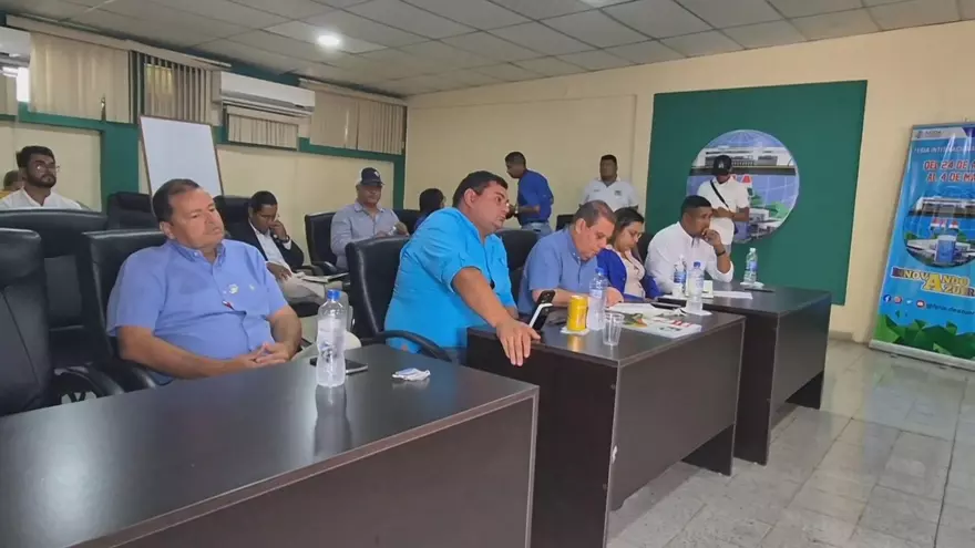 Reunión en la Feria Internacional de Azuero, donde estuvieron presentes la mayoría de los presidentes de ferias a nivel nacional