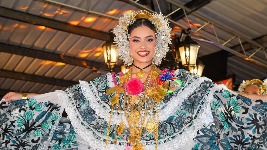 Ana Isabel Carrizo Castillo Wins Historic Margarita Lozano Medal for Calle Arriba de Las Tablas