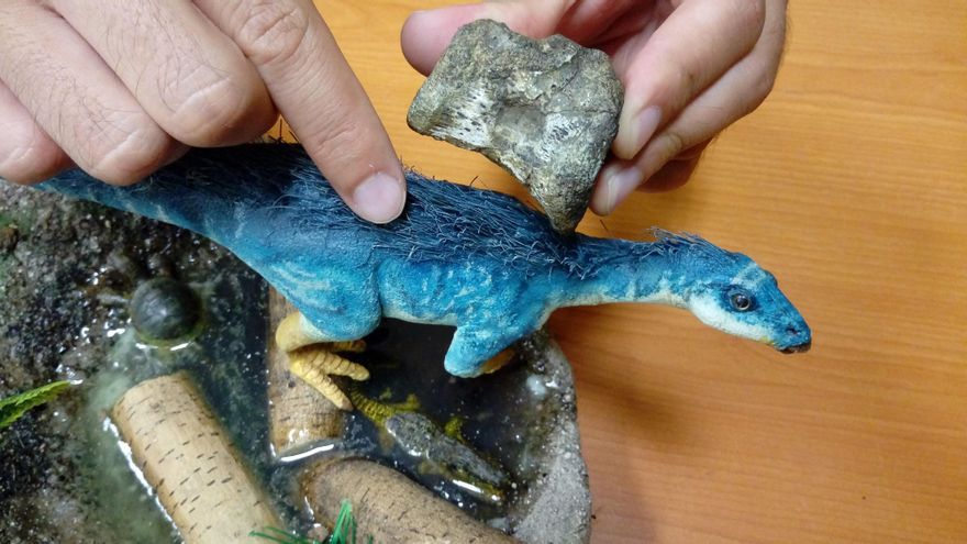 Una recreación de un dinosaurio de la familia Parksosauridae, en Ciudad de México.