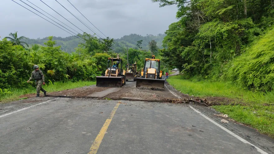 Reabren  calles en Bocas del Toro