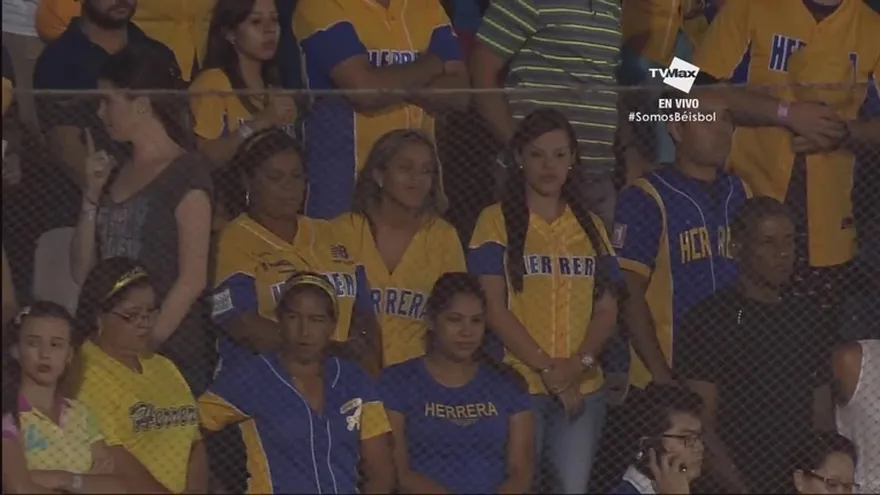 Las carreras, Herrera ganó 8-2 a Los Santos