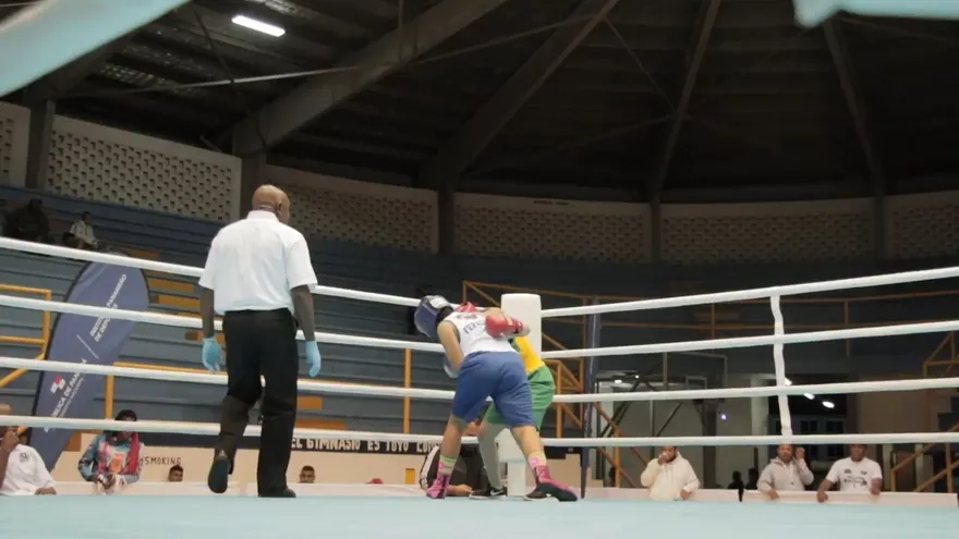 Xiomara Santamaría campeona Guantes de Oro 2022