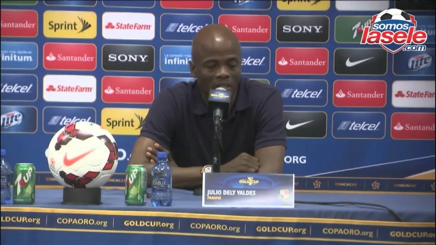 Escucha aquí la conferencia de prensa con Julio Dely luego de eliminar a México Copa Oro 2013