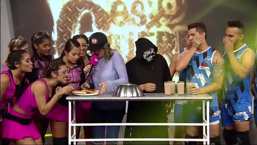 ¡Los hombres no cumplieron su castigo de batido de pulpo con sardina y empezarán el día con -20 puntos!