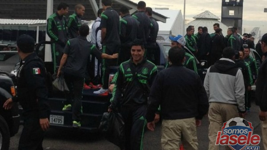 México inicia concentración para juego con Panamá