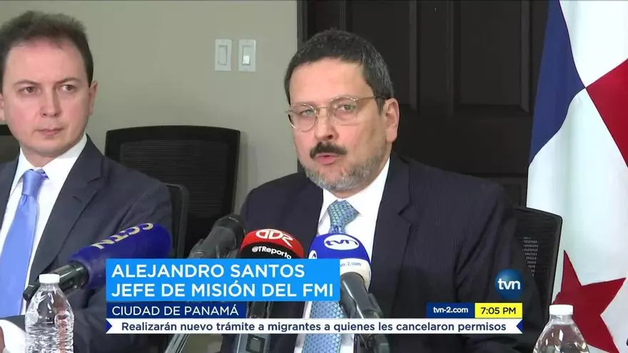 ¿Se está contrayendo la economía panameña?