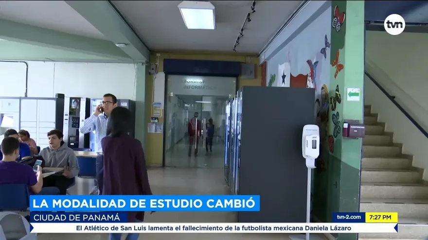 Universitarios piden que se les hagan descuentos al costo de sus carreras