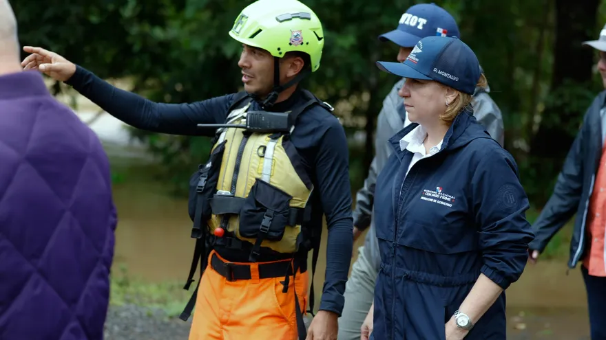 Gobierno brinda apoyo a familias afectadas por inundaciones en Veraguas