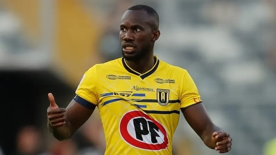 Cecilio Waterman causa sensación en programa de TV en Chile