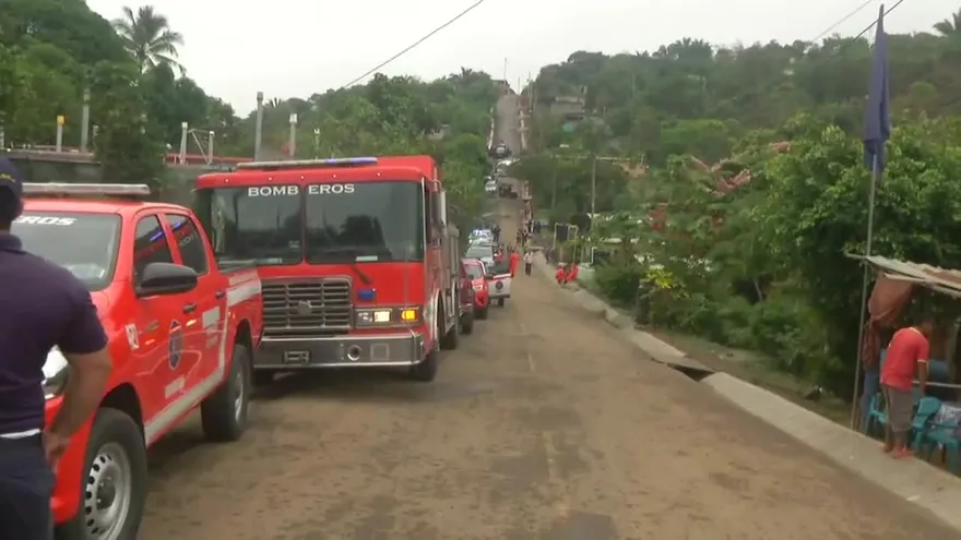Continúa desalojo en Veracruz